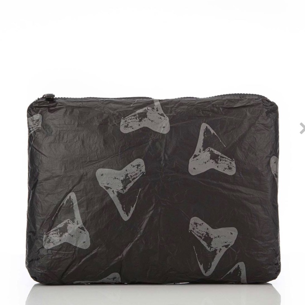 Aloha Collection Mid ‘Aumākua Pouch